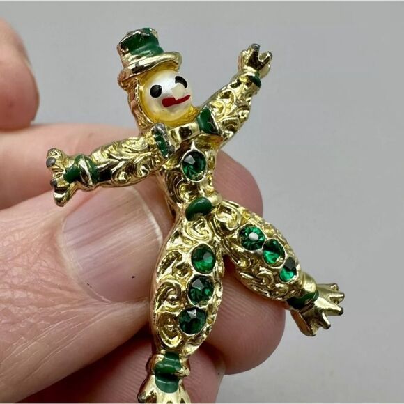 Vintage Gold Tone Pearl Rhinestone Green Enamel Clown Brooch Pin, 1.5" - Picture 3 of 4